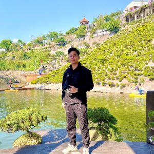 Tran Quoc Trung SEO Excutive tai Giay Da Thanh An