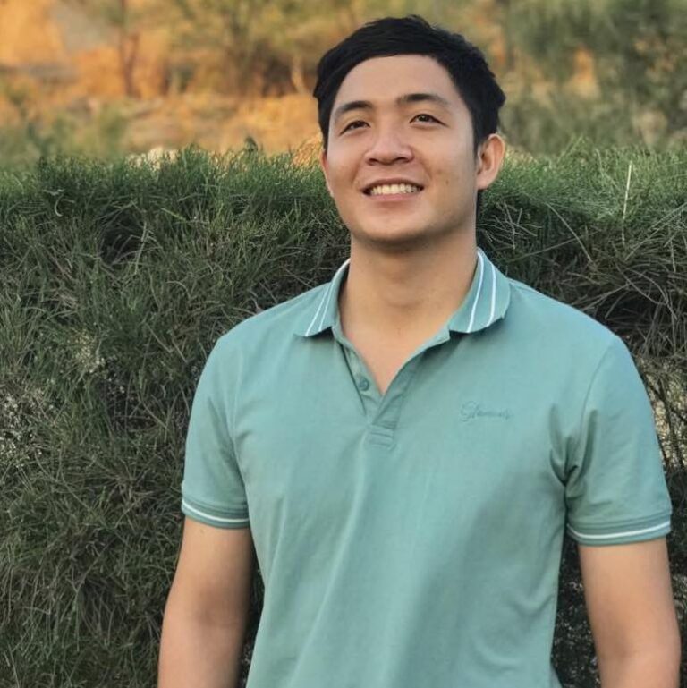 Phạm Văn Đông - CEO Kim Anh Mobile