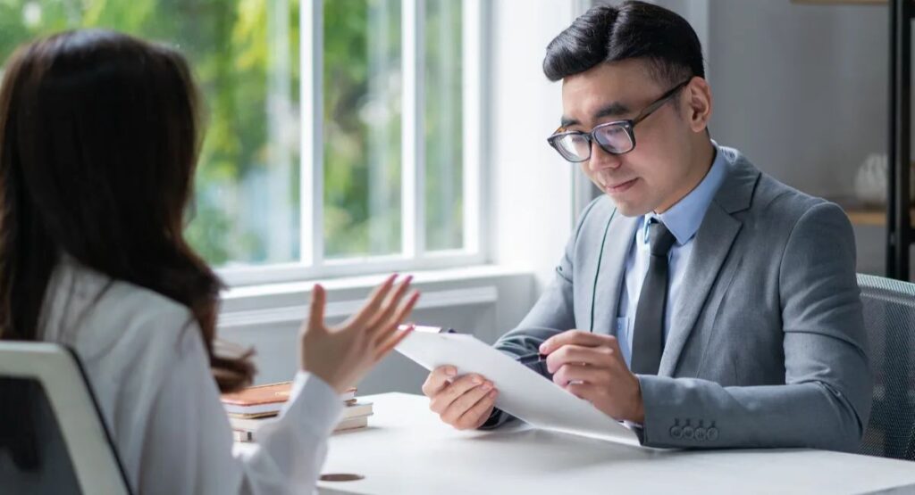 Case Study là gì? Quy trình 6 bước triển khai hiệu quả 2026 19 Xây dựng bộ câu hỏi phỏng vấn tập trung vào nỗi đau và giải pháp